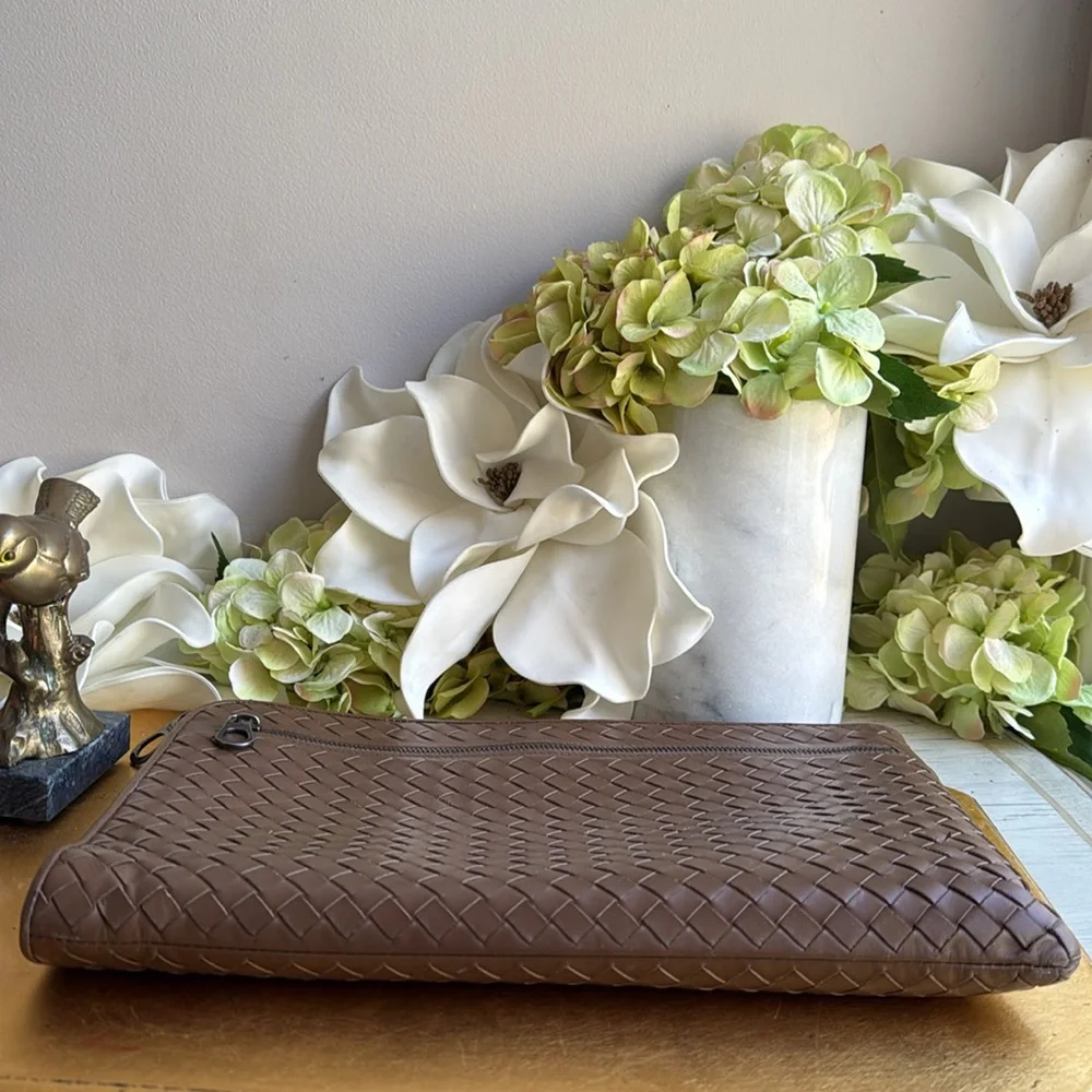 Bottega Veneta lightly carried